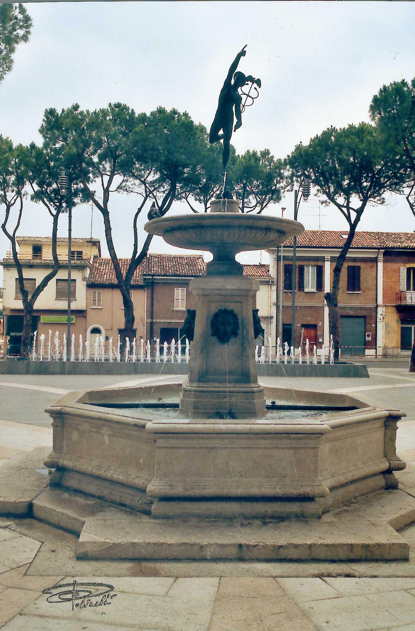 Fontana Mercurio.jpg